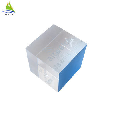 দৃঢ় এক্রাইলিক ছবির ফ্রেম প্রদর্শন কাস্টম এক্রাইলিক রাক স্কয়ার ব্লক সাইন ধারক